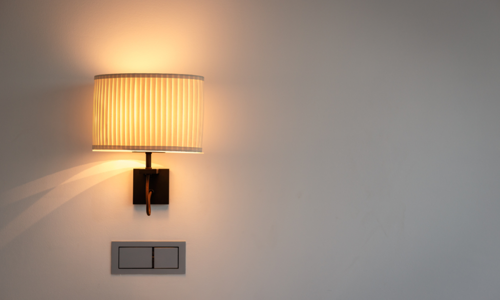 Mounted lamp