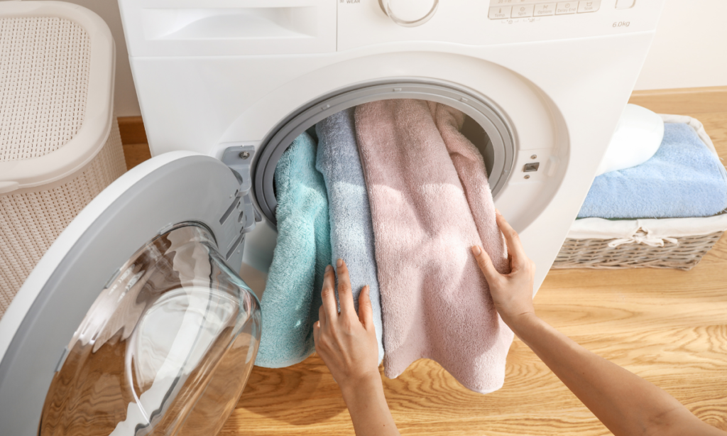 Using a washing to wash curtain