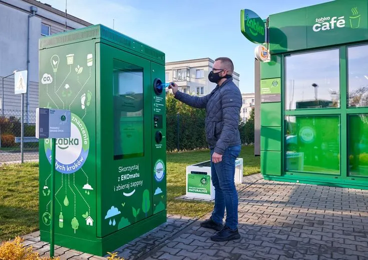 Smart bin