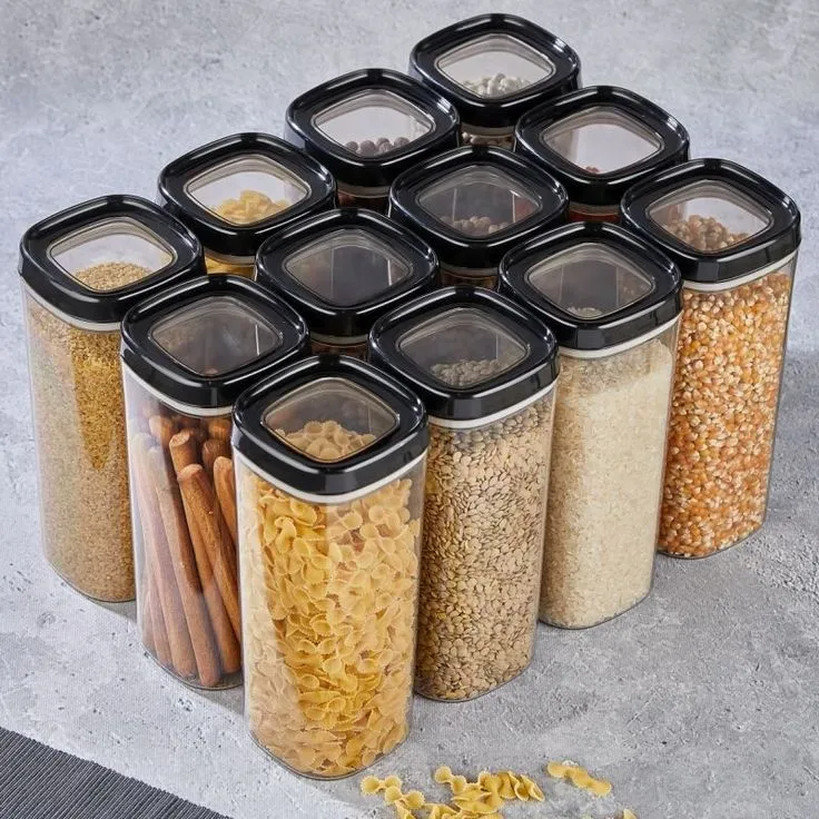 Storage containers